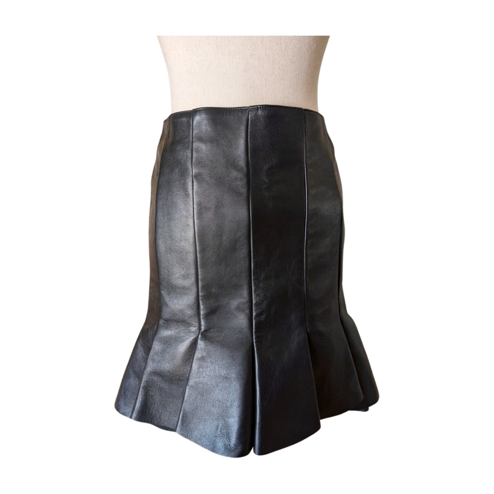 NWT Alexander McQueen Black and Red Bi Color Leather‎ Skirt from 2020 Collection - Picture 4 of 14